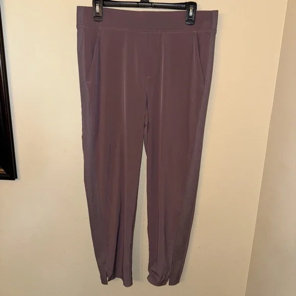Athleta Women's 10 Brooklyn Mid Rise Ankle Pants Mauve Violet Pull On Pockets - Picture 1 of 5